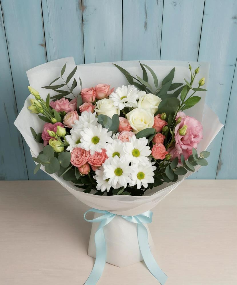 Букет цветов из: Розы, Лизиантусы и Хризантемы в Красной Яруге