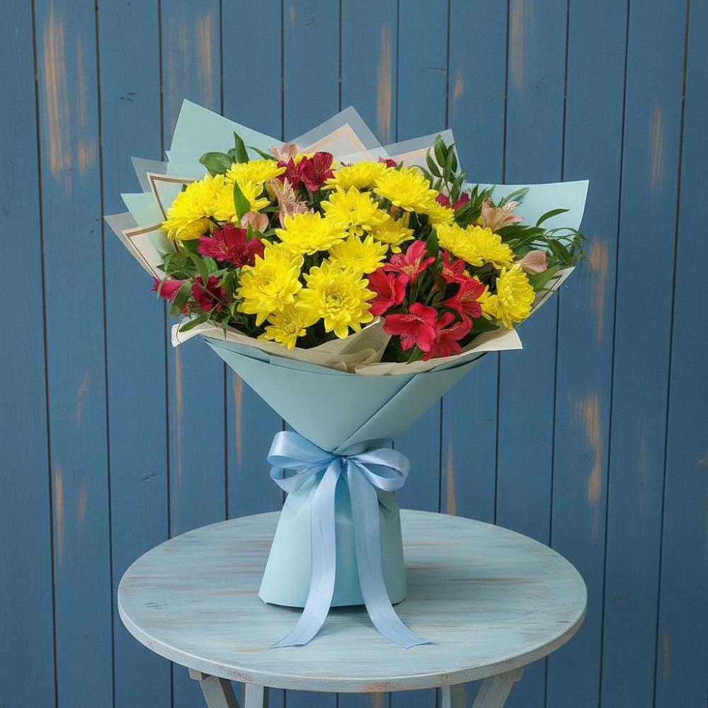 Букет цветов из: Альстромерии и Хризантемы в Красной Яруге