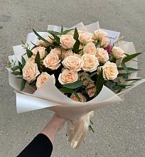 Букет Кремовые розы Латте в Красной Яруге