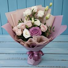 Букет цветов из:  Розы и Лизиантусы в Красной Яруге