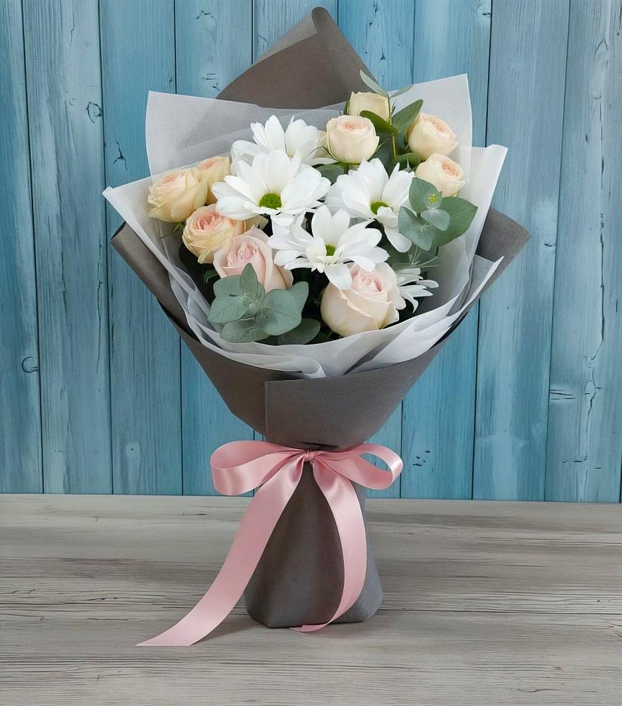 Букет цветов из: Хризантемы и Розы в Красной Яруге