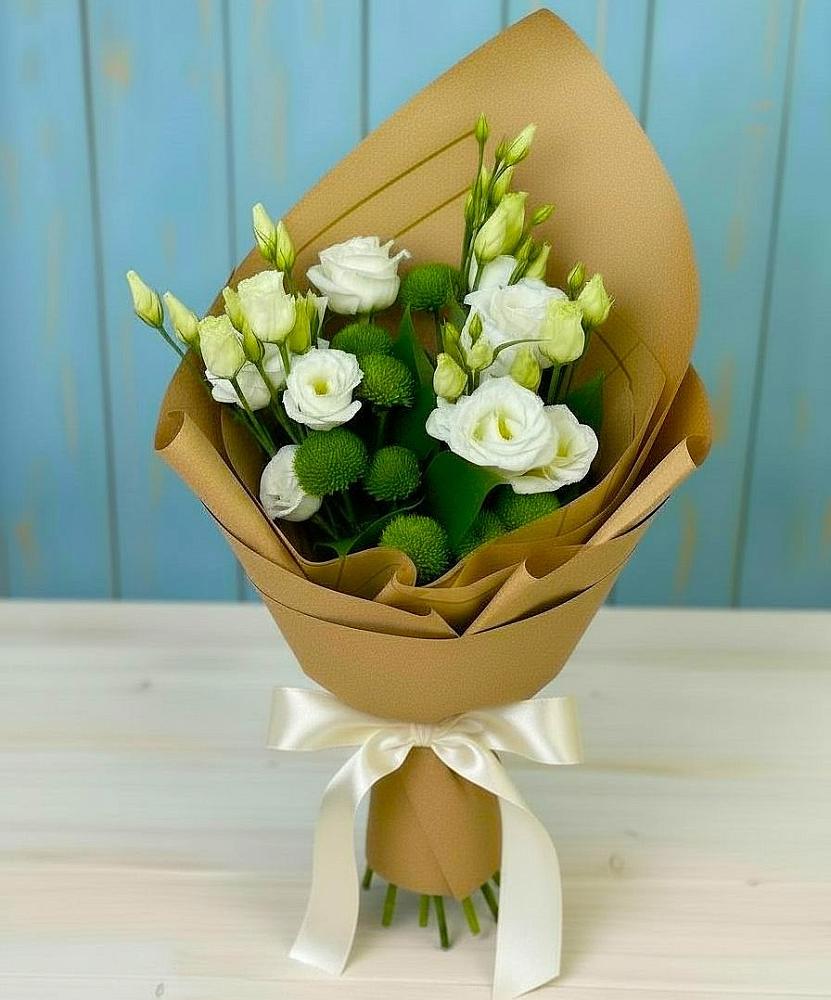 Букет цветов из: Хризантемы и Лизиантусы в Красной Яруге