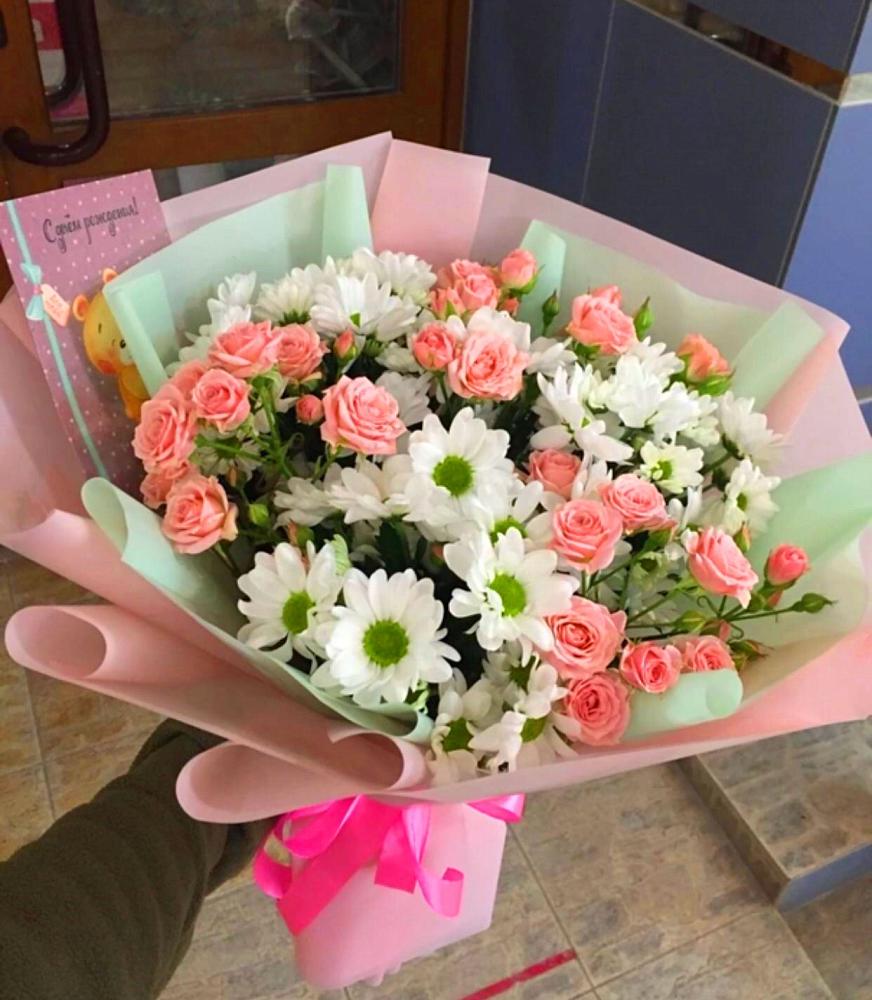 Букет цветов из: Розы и Хризантемы в Красной Яруге