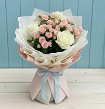 Букет цветов из:  Розы в Красной Яруге