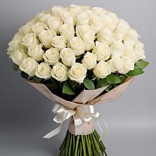 Букет 101 беля роза Белоснежка в Красной Яруге