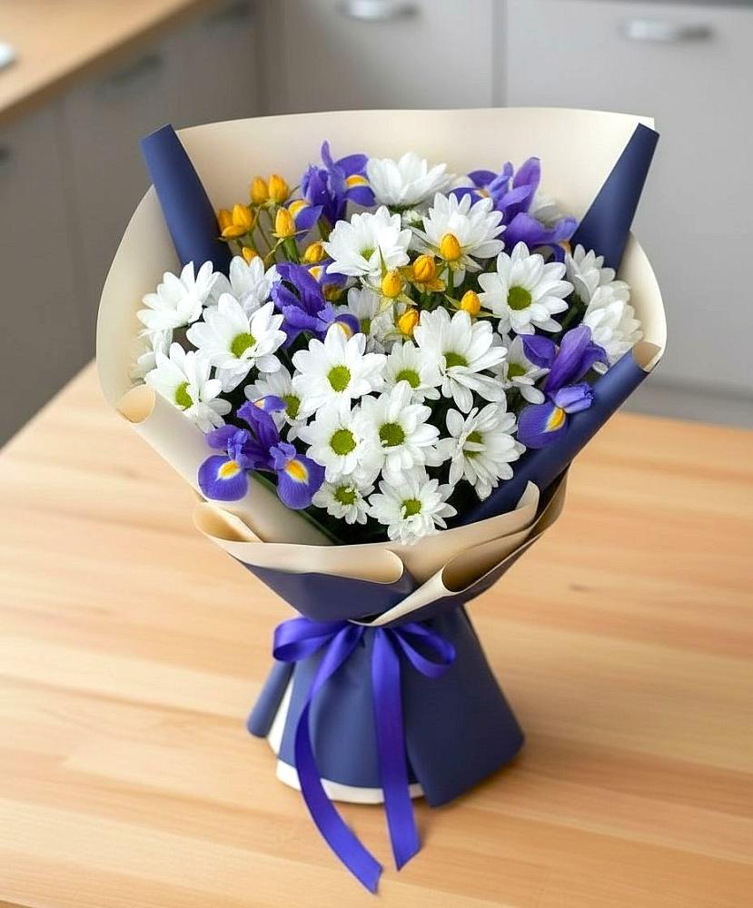 Букет цветов из: Розы, Ирисы и Хризантемы в Красной Яруге