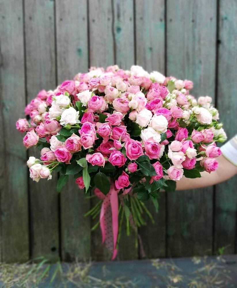 Букет Розовые кустовые розы Натали и Лав Лидия в Красной Яруге