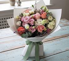 Букет цветов из:  Розы, Лизиантусы и Гвоздики в Красной Яруге