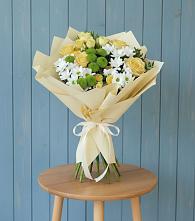 Букет цветов из:  Хризантемы и Розы в Красной Яруге